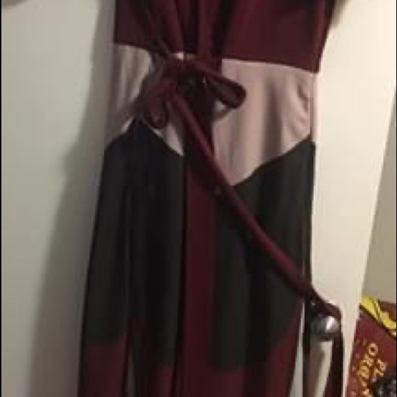 Beautiful Plus Maxi Eshakti dress . - Picture 2 of 4